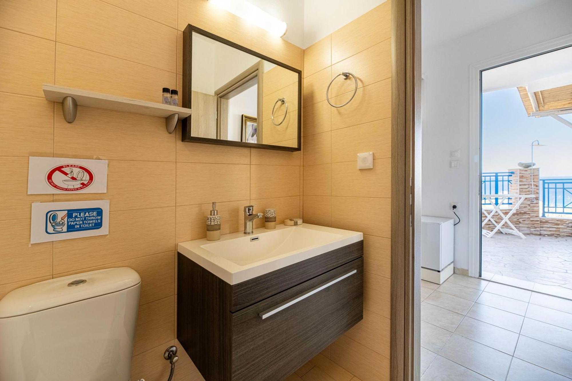 Aperanto Galazio Apartment Archangelos  Eksteriør bilde