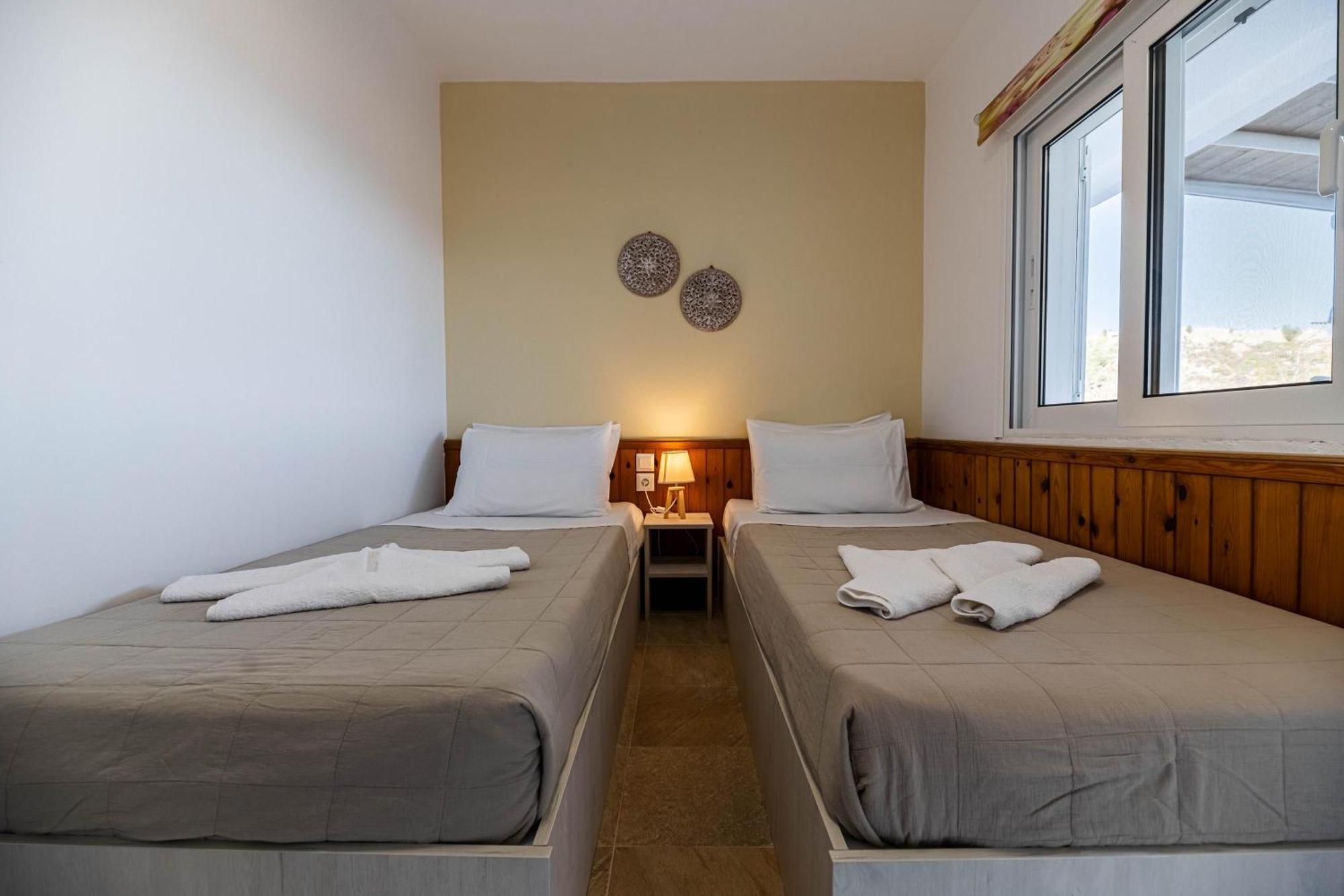 Aperanto Galazio Apartment Archangelos  Eksteriør bilde